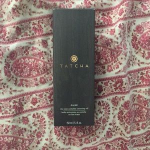 Pure one step camellia cleansing oil